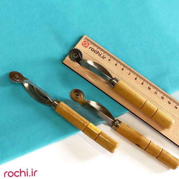 رولت دسته چوبی