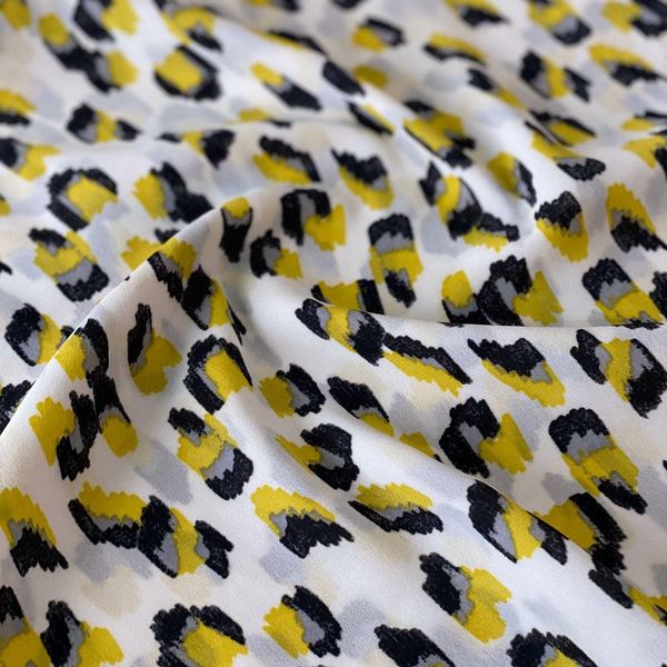 پارچه کرپ حریر آذین