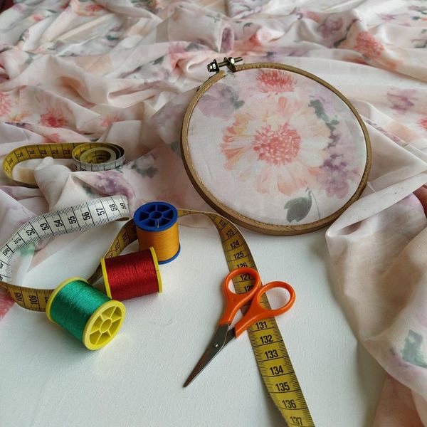 پارچه حریر طرحدار حوریا