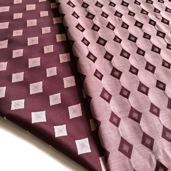 پارچه ژاکارد دورو لوزیا