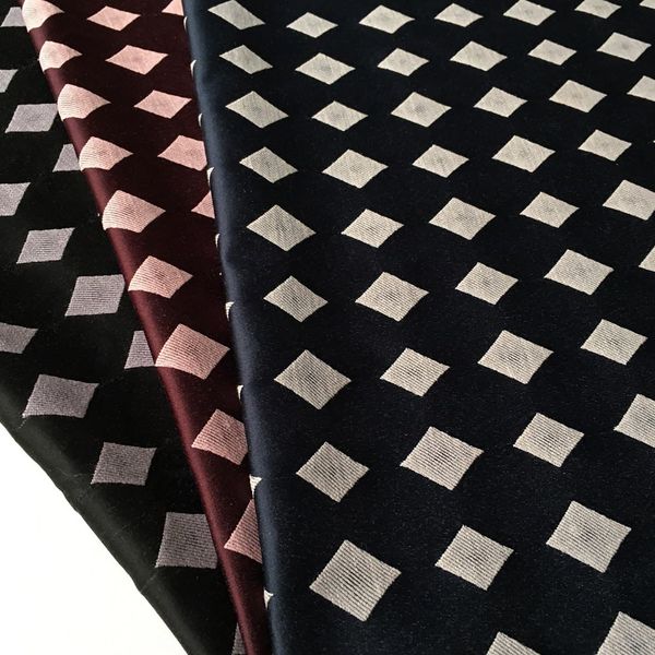 پارچه ژاکارد دورو لوزیا