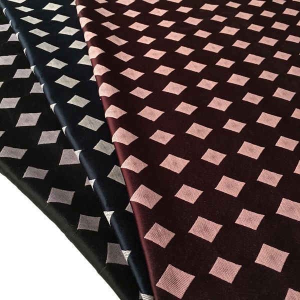 پارچه ژاکارد دورو لوزیا