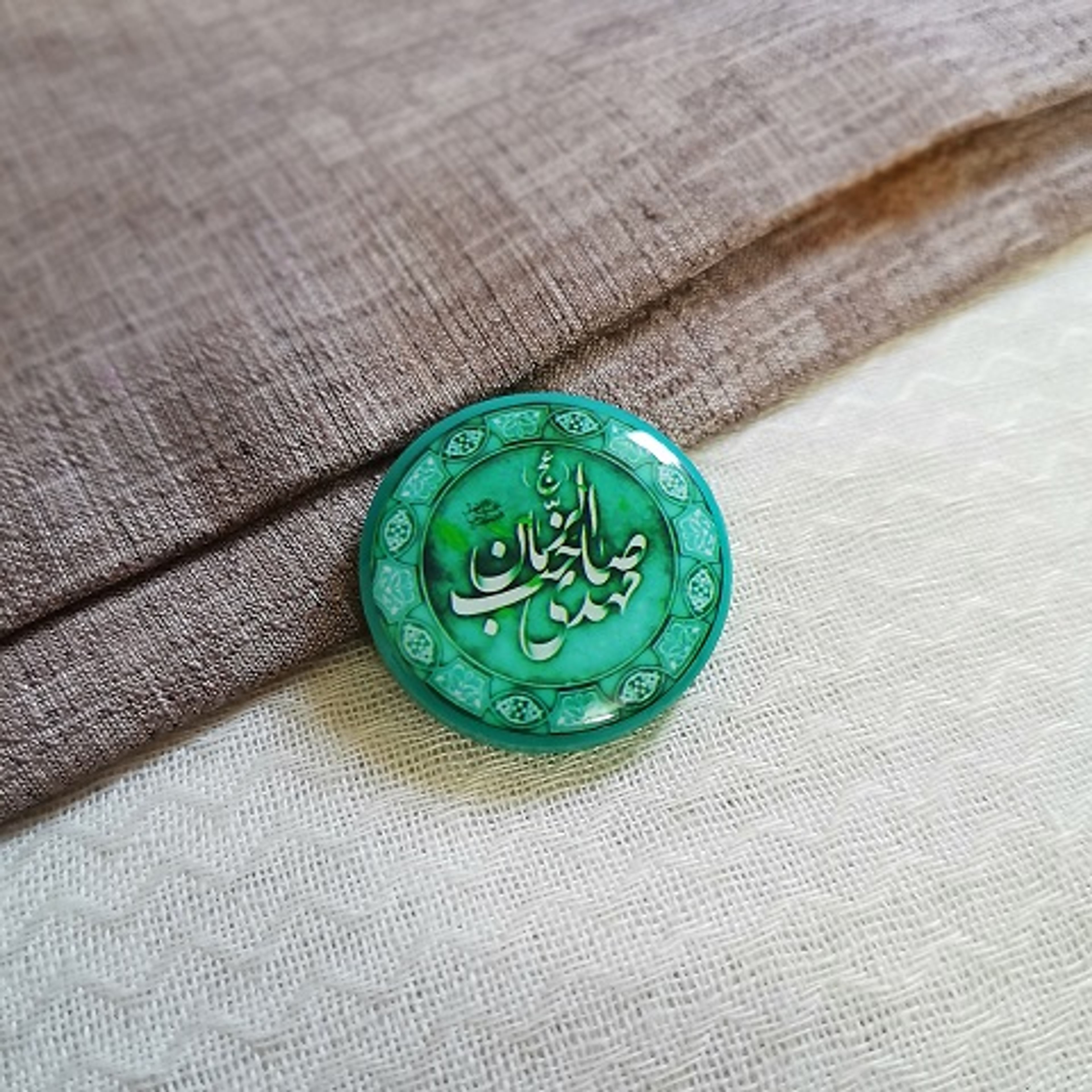 خرید آنلاین دکمه دو سوراخه مذهبی کد D119