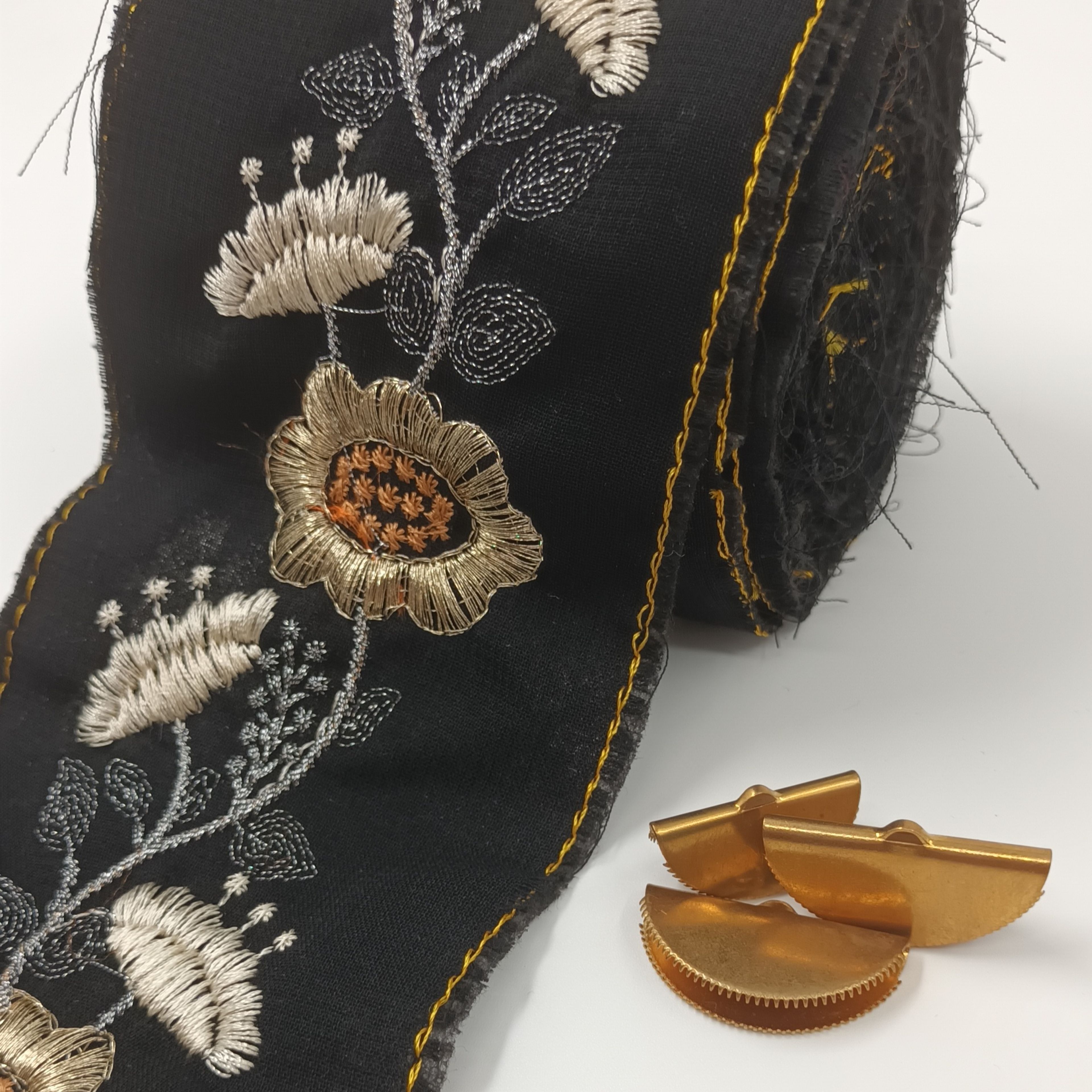 خرید اینترنتی نوار گل مشکی