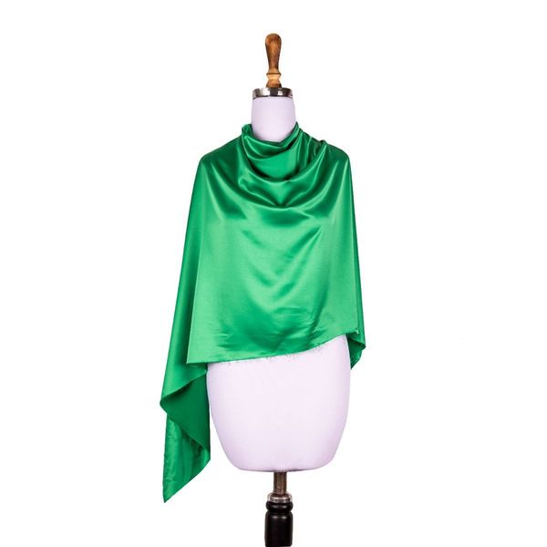 پارچه سیلک سبز ساده 2