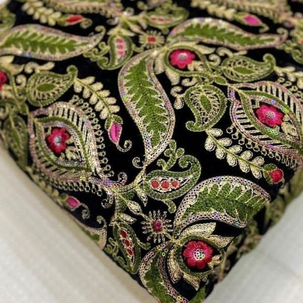مخمل سوزندوزی هندی