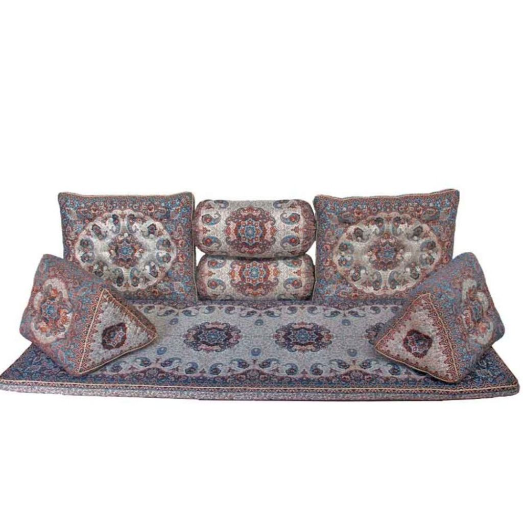 مشخصات سرویس شاهنشین نیلوفر آبی