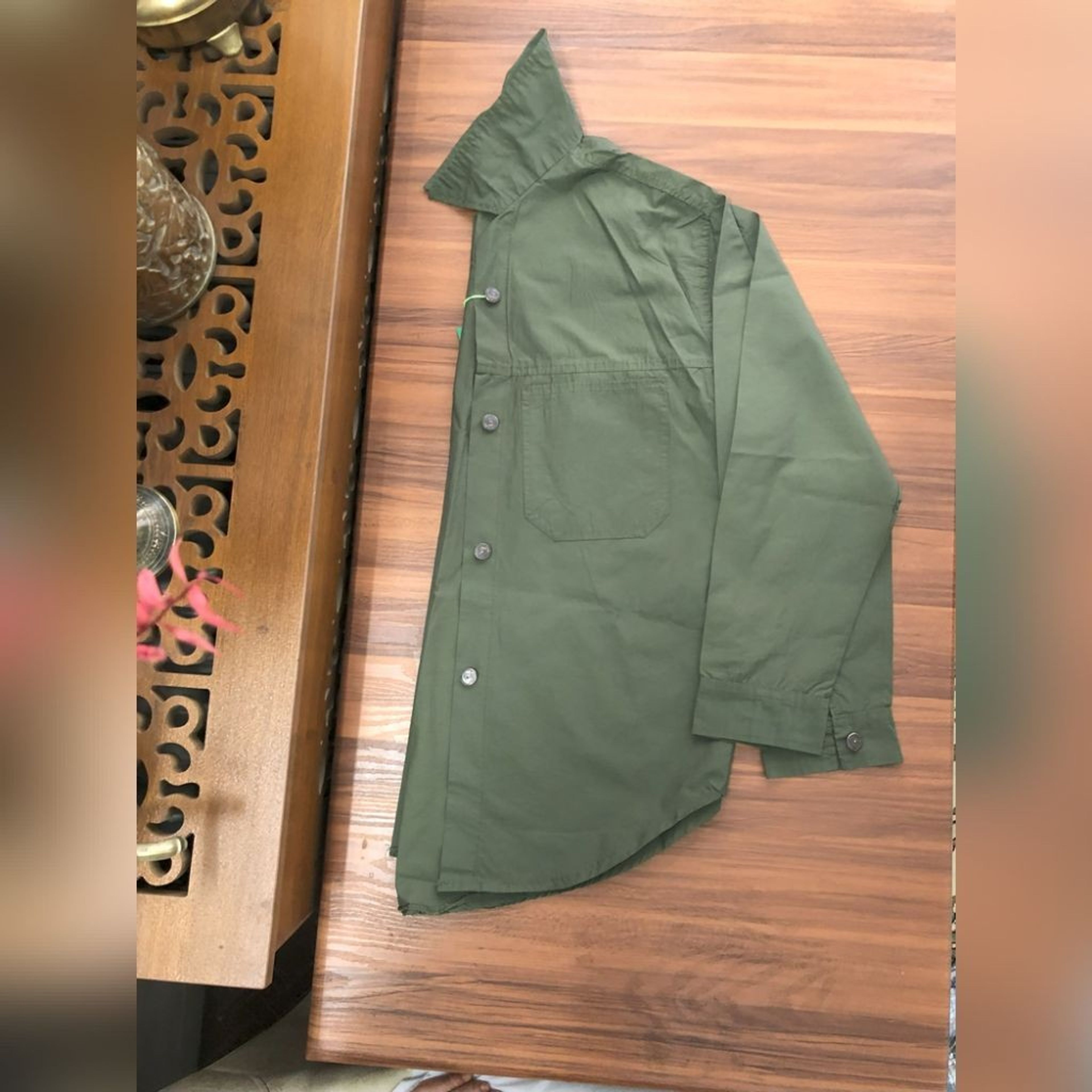 خرید اینترنتی پیراهن اسپرت کتان زارا سبز سدری