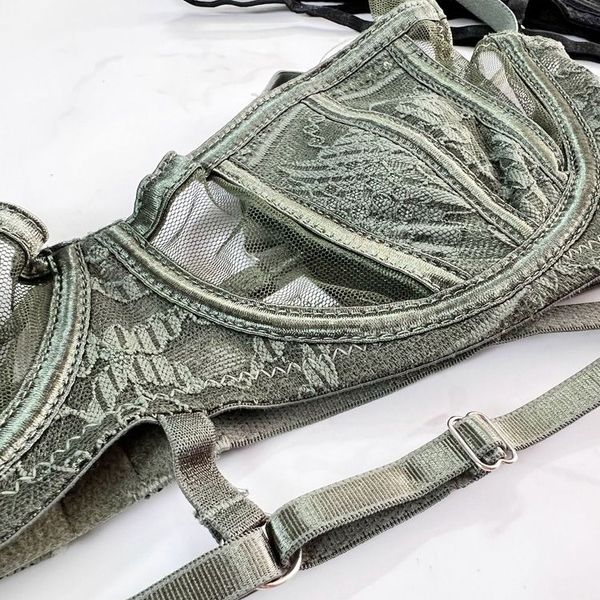 ست شورت و سوتین تور و دانتل هارنس دار