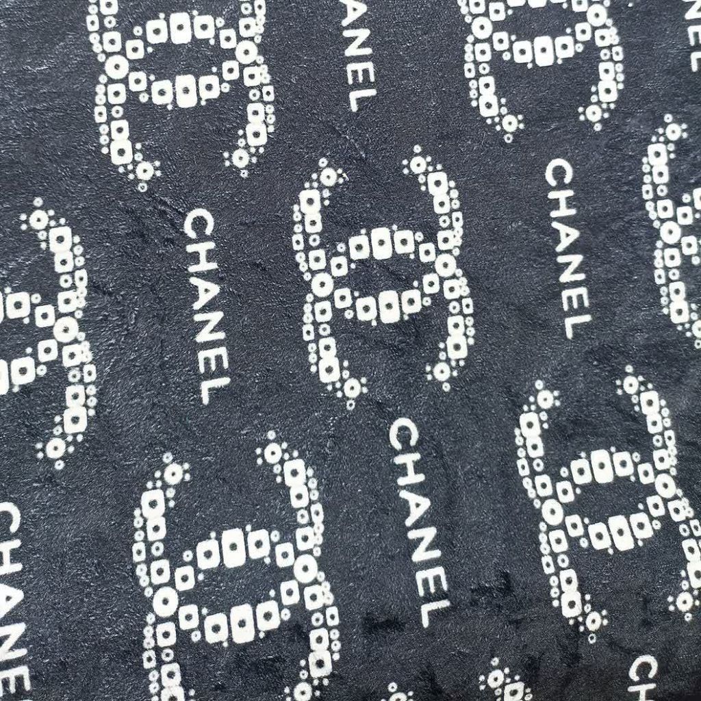 خرید اینترنتی پارچه مخمل CHANEL