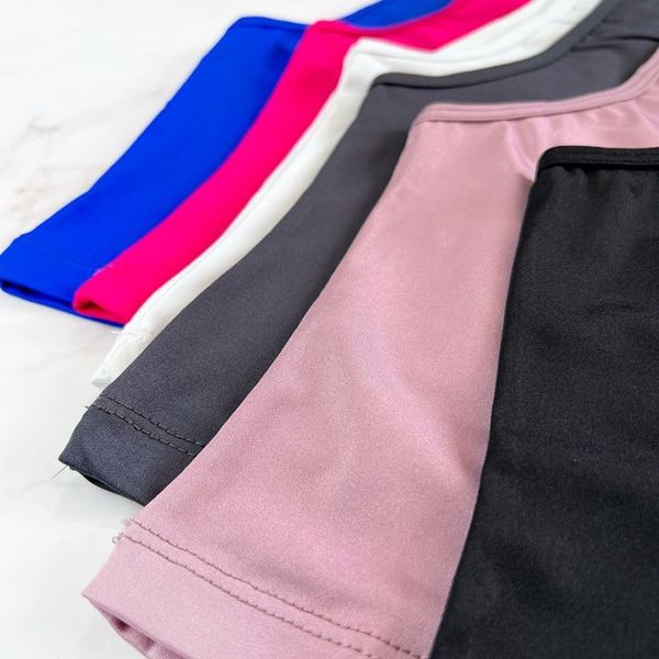 کراپ تاپ گت دار ورزشی نایکی Nike