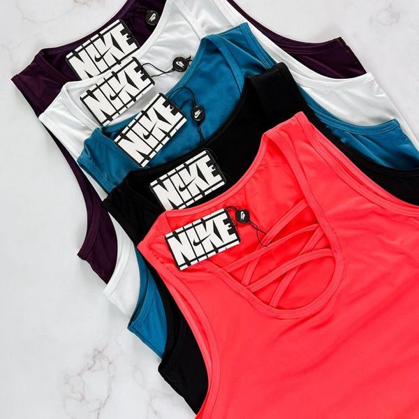 تاپ ورزشی هارنس دار نایکی Nike
