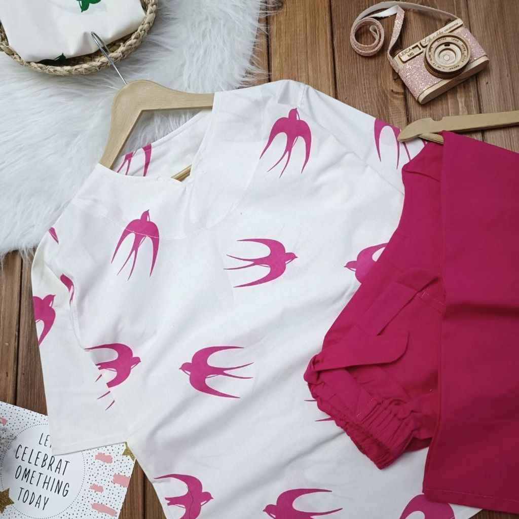 فروش اینترنتی تیشرت و شلوار دخترانه سایز بزرگ‌