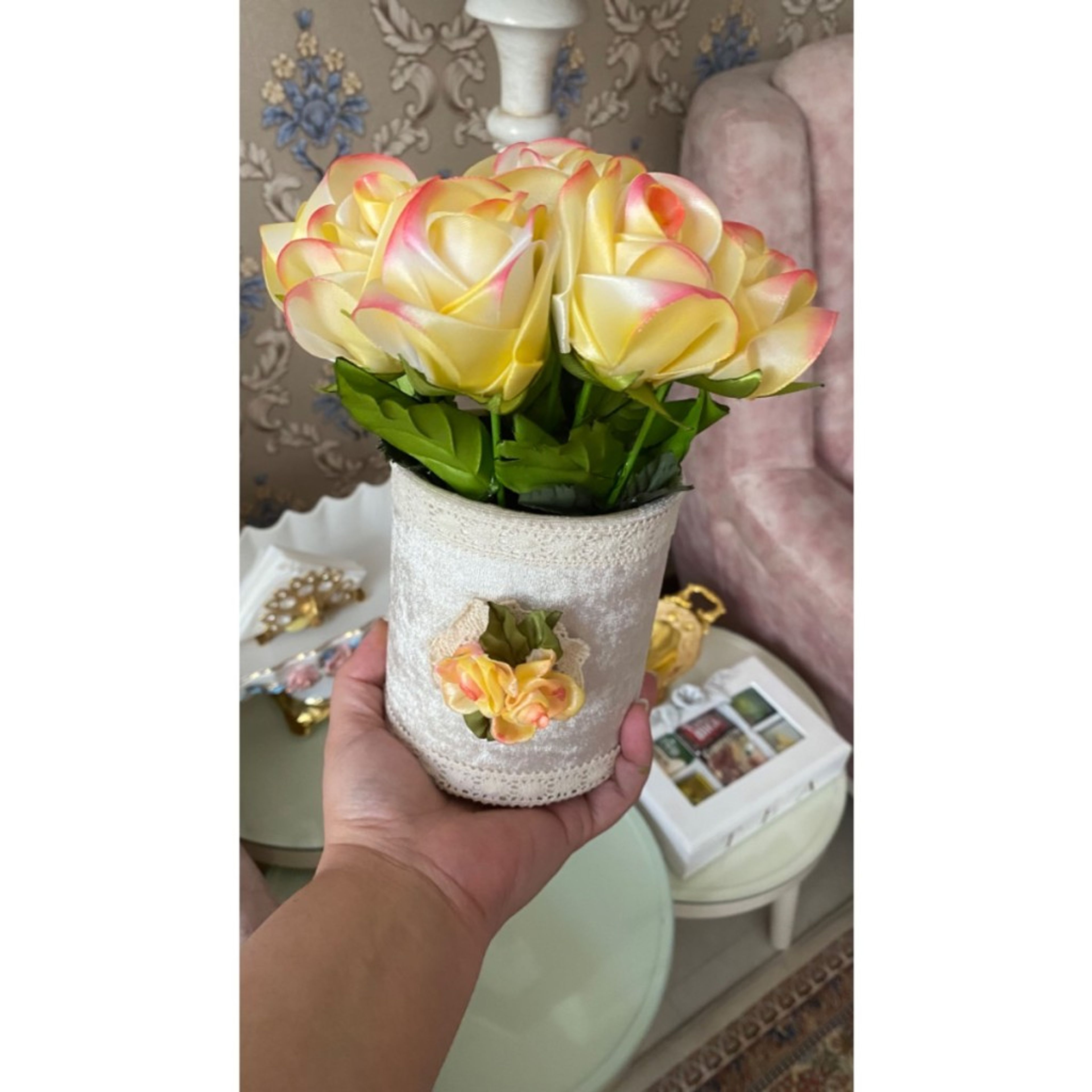 خرید اینترنتی باکس گل هدیه رز لیمویی