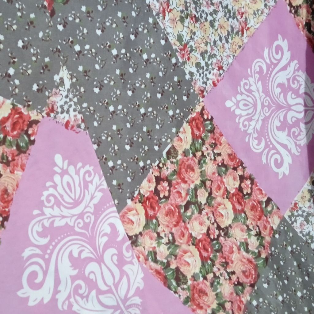 مشخصات پارچه روتختی ملحفه  ای ملحفه روتشکی  عرض 240