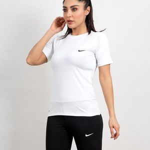 خرید آنلاین تیشرت ورزشی آستین کوتاه نایکی Nike