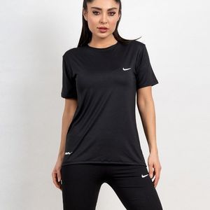 خرید آنلاین تیشرت ورزشی آستین کوتاه نایکی Nike