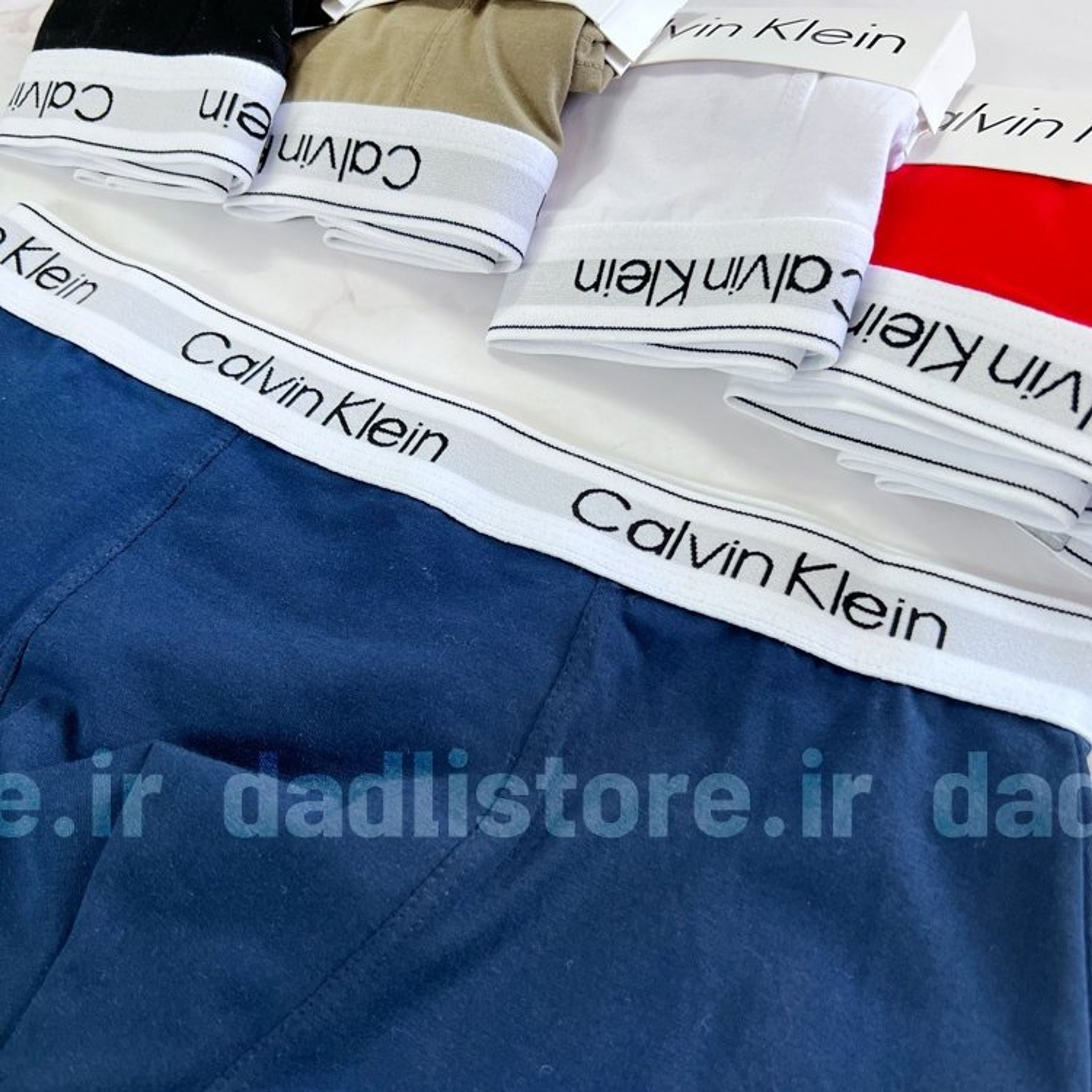 خرید آنلاین شورت پادار مردانه جعبه ای کلوین کلاین Calvin Klein