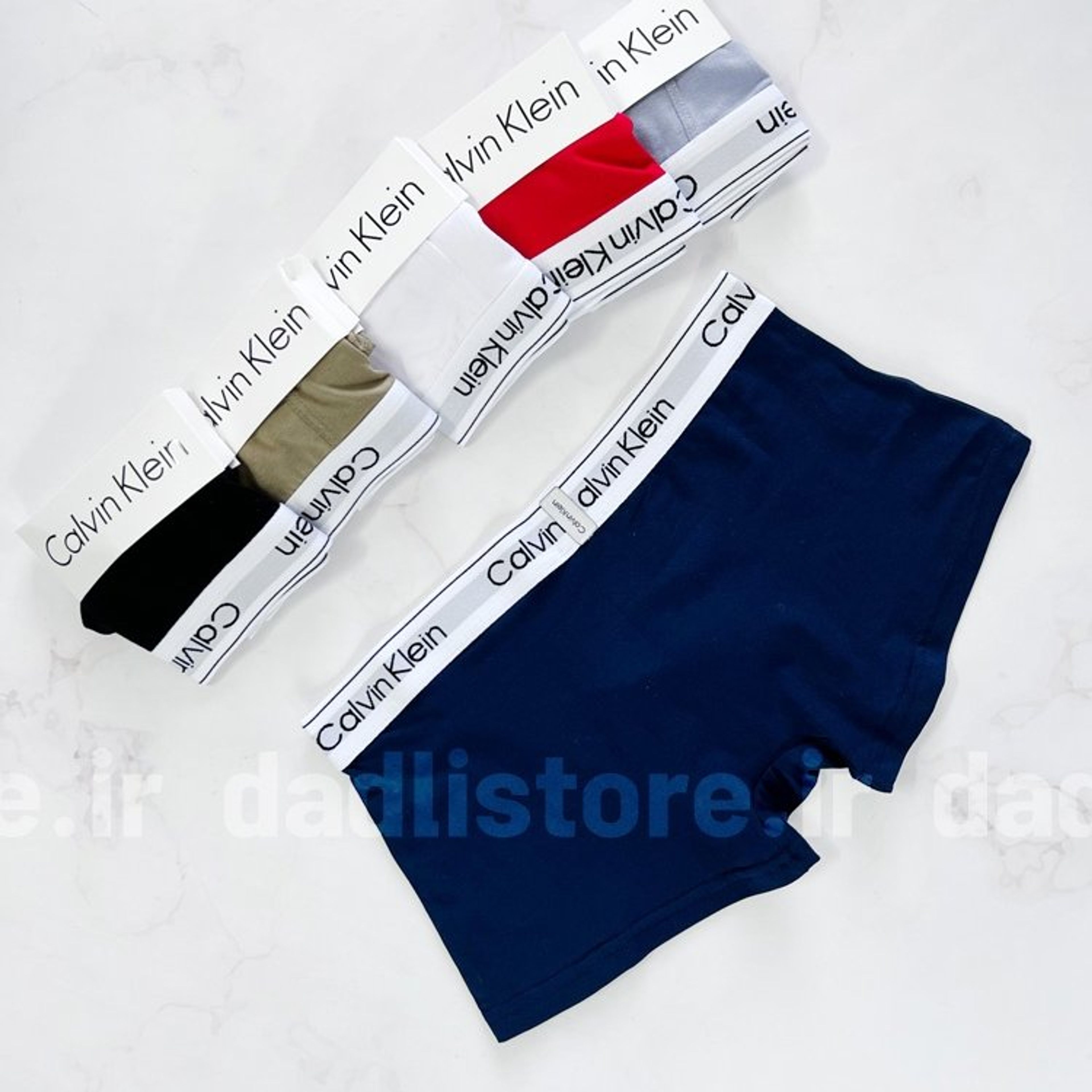 خرید آنلاین شورت پادار مردانه جعبه ای کلوین کلاین Calvin Klein