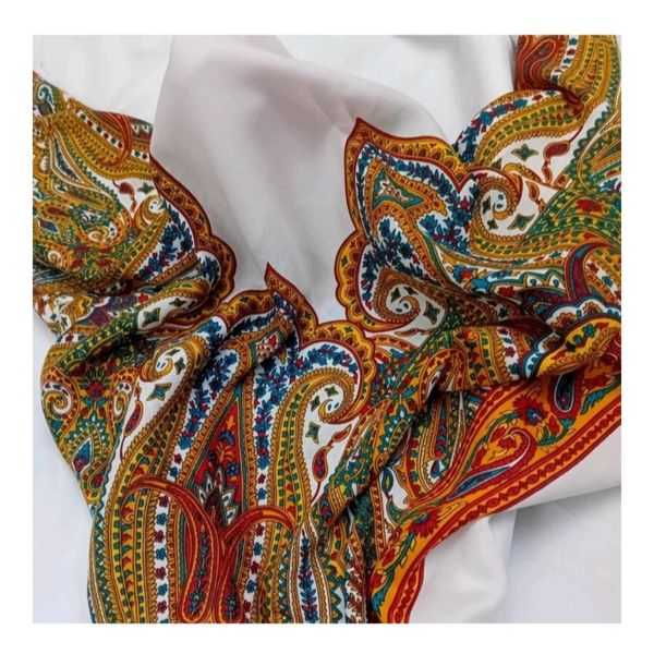 روسری نخی قواره بزرگ طرح ترکمن