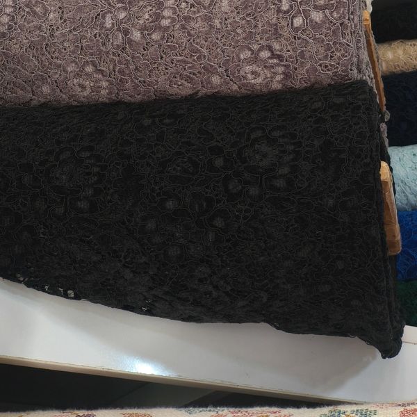 پارچه گیپور مخمل