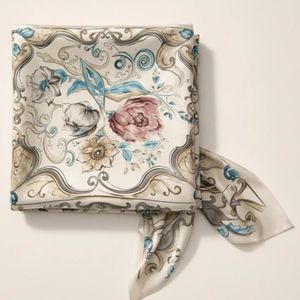 قیمت ارزان روسری ابریشم دوردوز زنانه