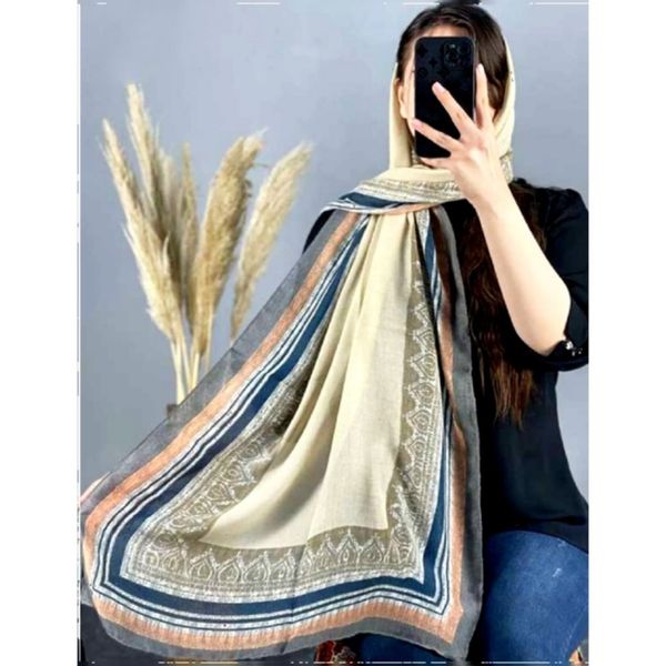شال نخی منگوله دار زنانه