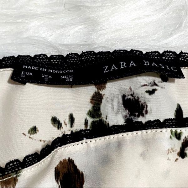 تاپ مجلسی ساتن گیپور دار ZARA