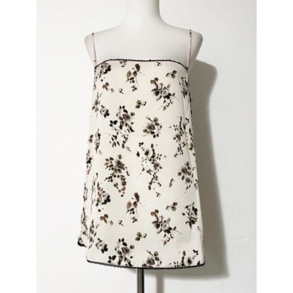 تاپ مجلسی ساتن گیپور دار ZARA