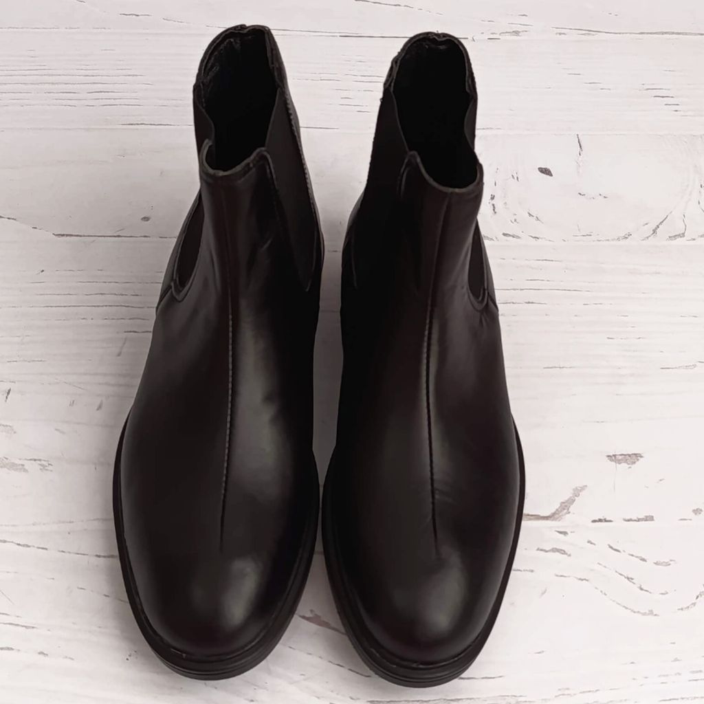مشخصات نیم بوت مردانه اسپرت چرم طبیعی چلسی دست دوز مدل کوین