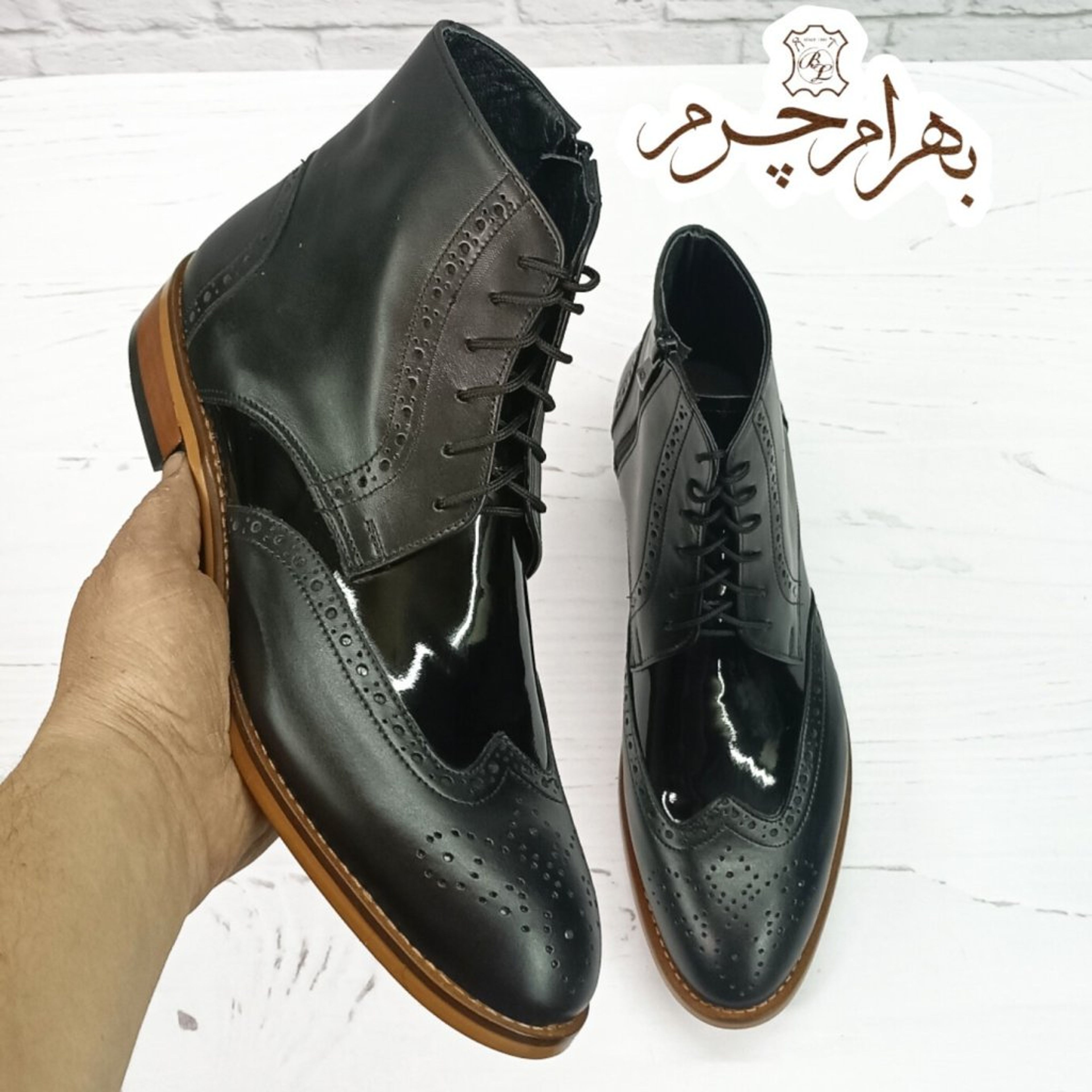 فروش اینترنتی نیم بوت مردانه رسمی شیک چرم طبیعی پارامونت وسط ورنی 