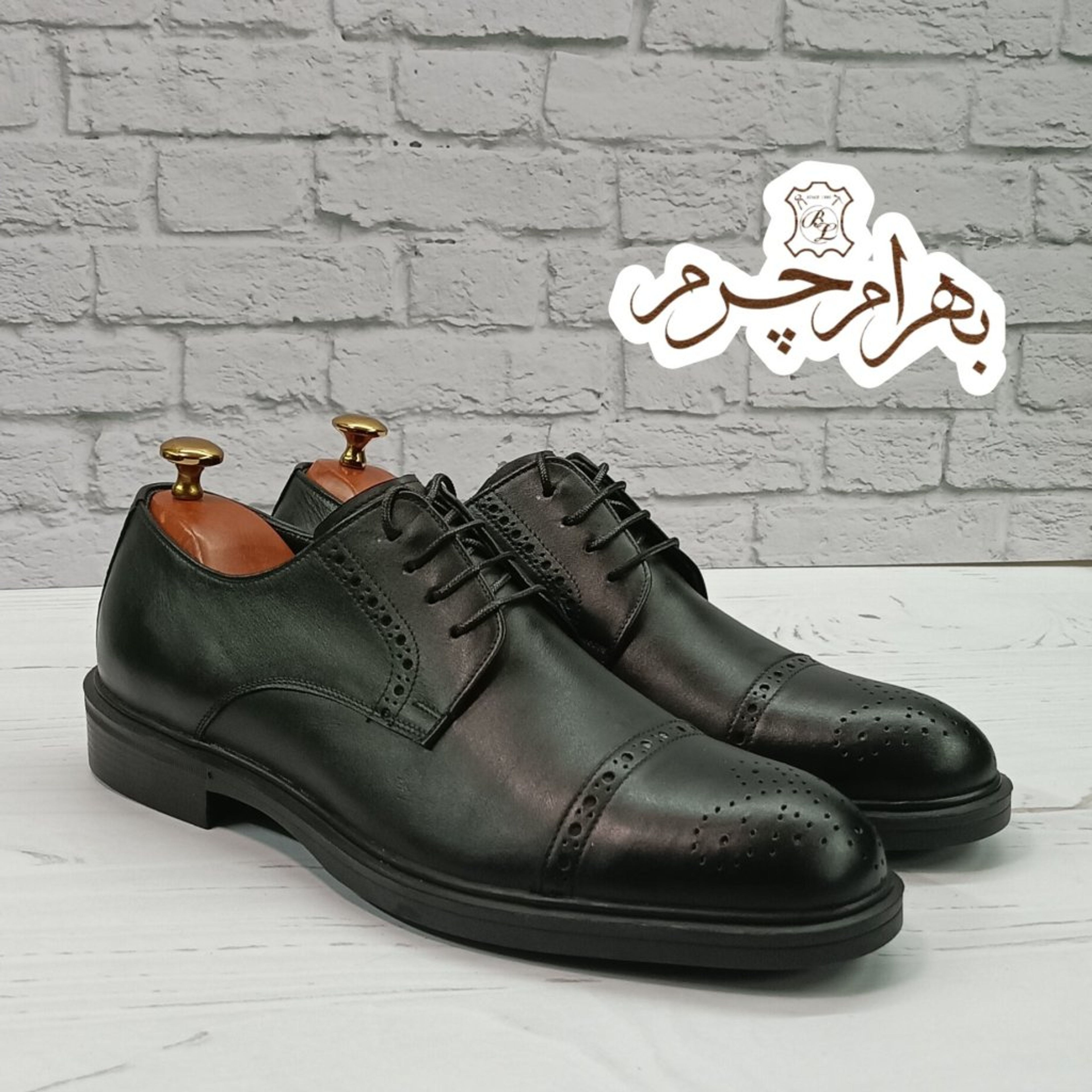 خرید آنلاین کفش مردانه اداری شیک چرم طبیعی دست دوز مشکی مدل کارلو