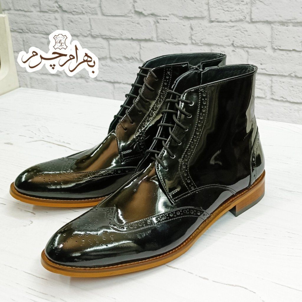 فروش اینترنتی نیم بوت مردانه رسمی چرم طبیعی دست دوز مشکی پارامونت ورنی 