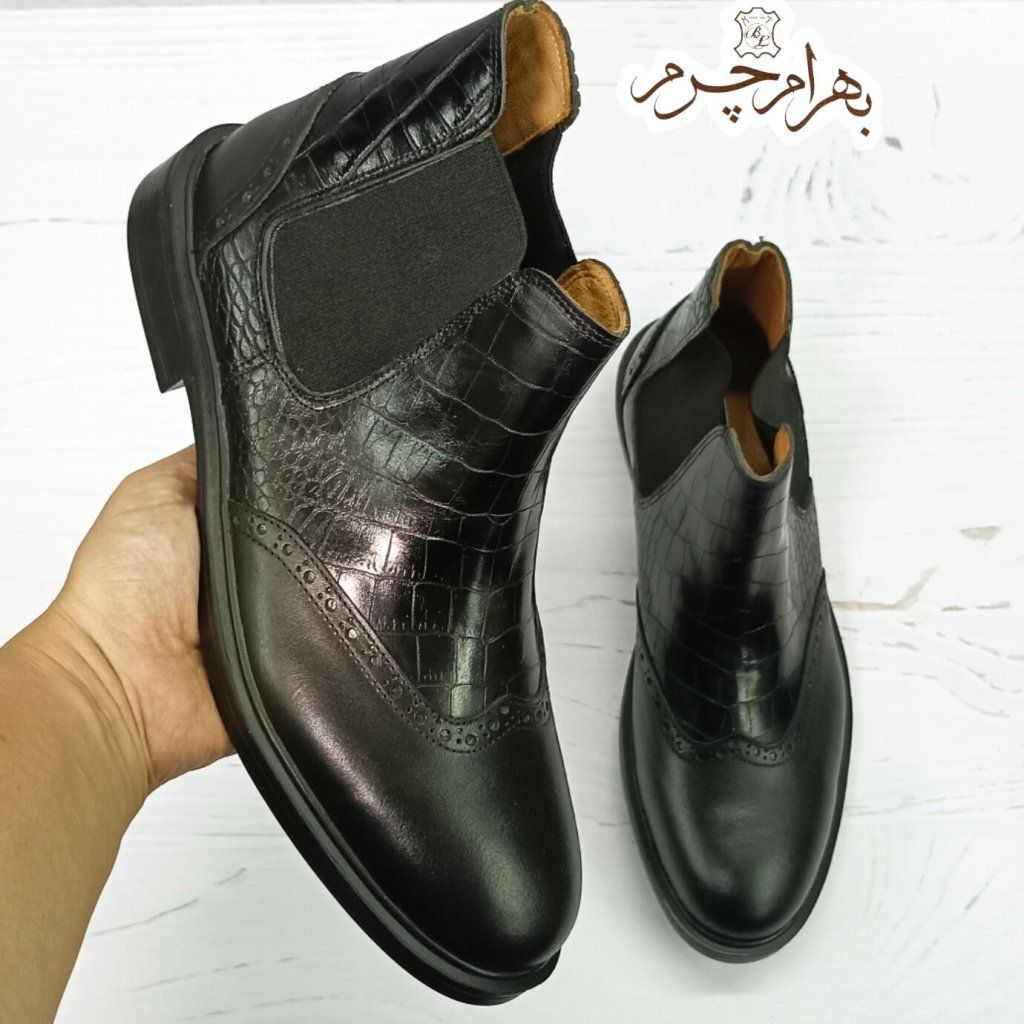 خرید آنلاین نیم بوت مردانه اسپرت چرم طبیعی مشکی مدل کایوت پلاس حراج تک سایز 