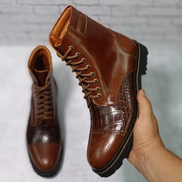 بوت مردانه اسپرت چرم طبیعی دست دوز مدل دماوند پلاس قهوه ای