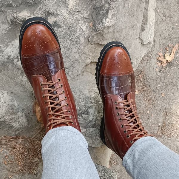 بوت مردانه اسپرت چرم طبیعی دست دوز مدل دماوند پلاس قهوه ای