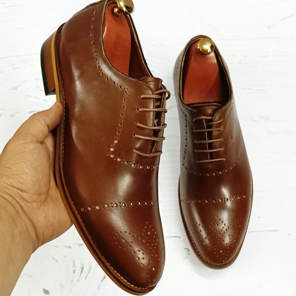 کفش مردانه مجلسی چرم طبیعی دست دوز مدل ماتادور قهوه ای