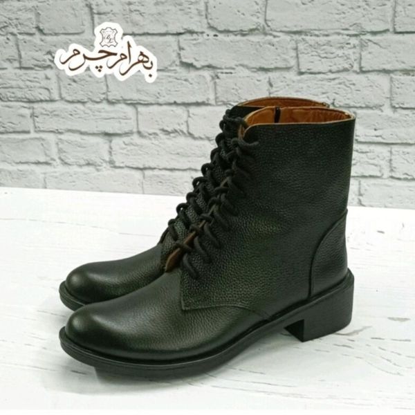 نیم بوت زنانه اسپرت چرم طبیعی مدل مونیکا مشکی