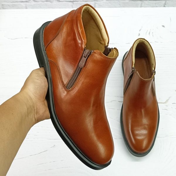 نیم بوت مردانه اسپرت چرم طبیعی مدل یورک عسلی