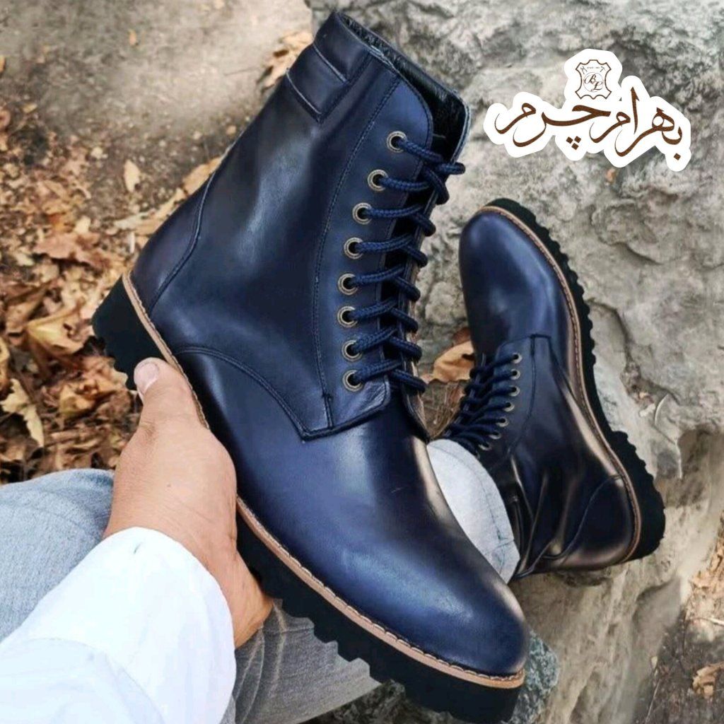 خرید آنلاین بوت مردانه  اسپرت چرم طبیعی دست دوز مدل دماوند سرمه ای