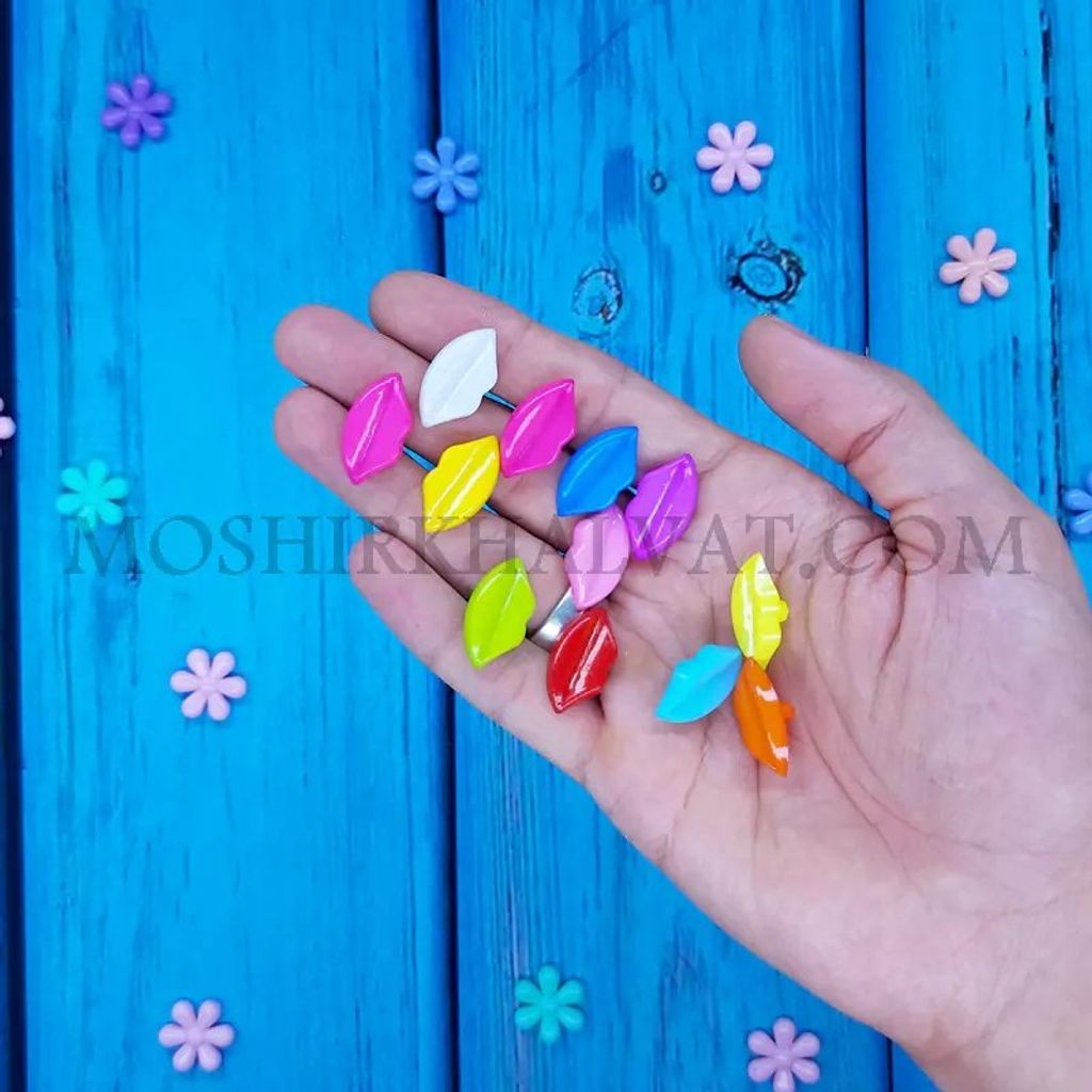 خرید اینترنتی دکمه مدل لب بسته 12 عددی