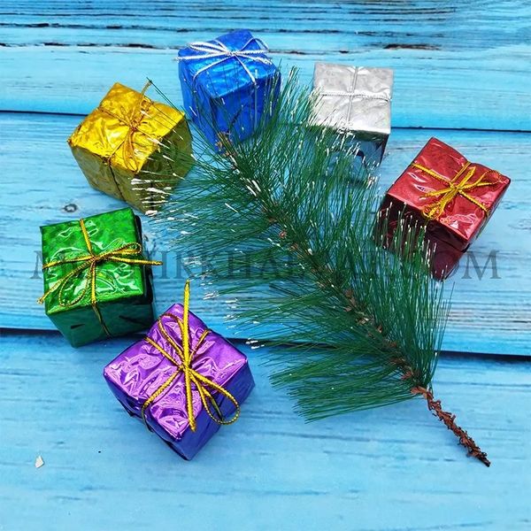 آویز درخت کریسمس مدل کادویی بزرگ