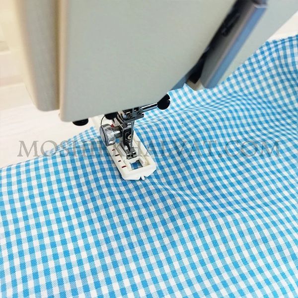 پایه جادکمه کشویی چرخ خیاطی ژانومه