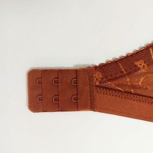 خرید اینترنتی سوتین دانتل طرحدار لعیا کد R153170