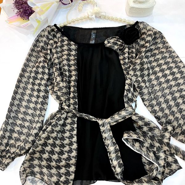 شومیز مجلسی حریر جلو بسته زنانه طرح chanel