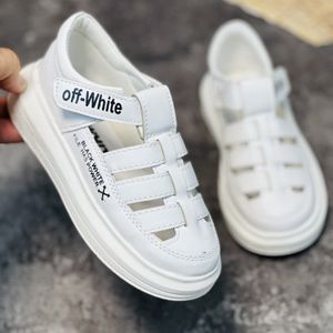 خرید آنلاین صندل بچگانه جلوبسته مهپا طرح off white کد 022903