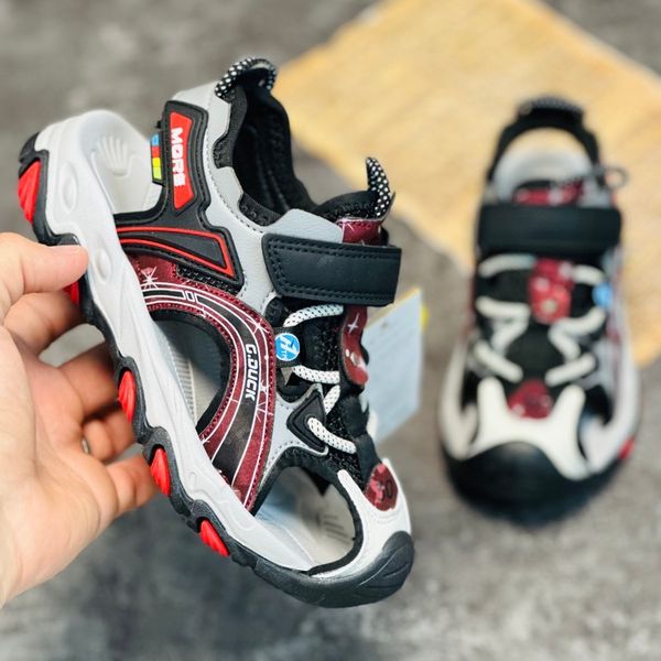 صندل بچگانه چسبی طرح more برند G.duck کد 030606