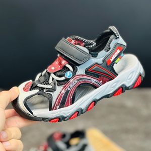 خرید اینترنتی قیمت صندل بچگانه چسبی طرح more برند G.duck کد 030606