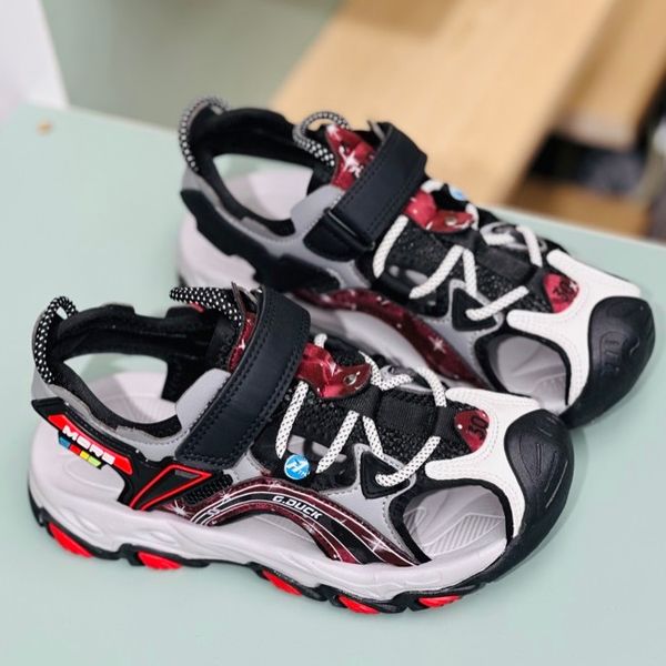 صندل بچگانه چسبی طرح more برند G.duck کد 030606