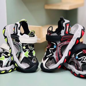 خرید اینترنتی قیمت صندل بچگانه چسبی طرح more برند G.duck کد 030606